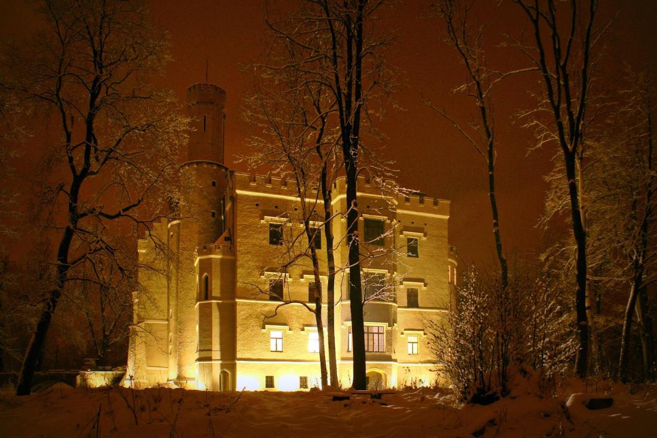 Zamek Karpniki Schloss Fischbach ลอมนิซา ภายนอก รูปภาพ
